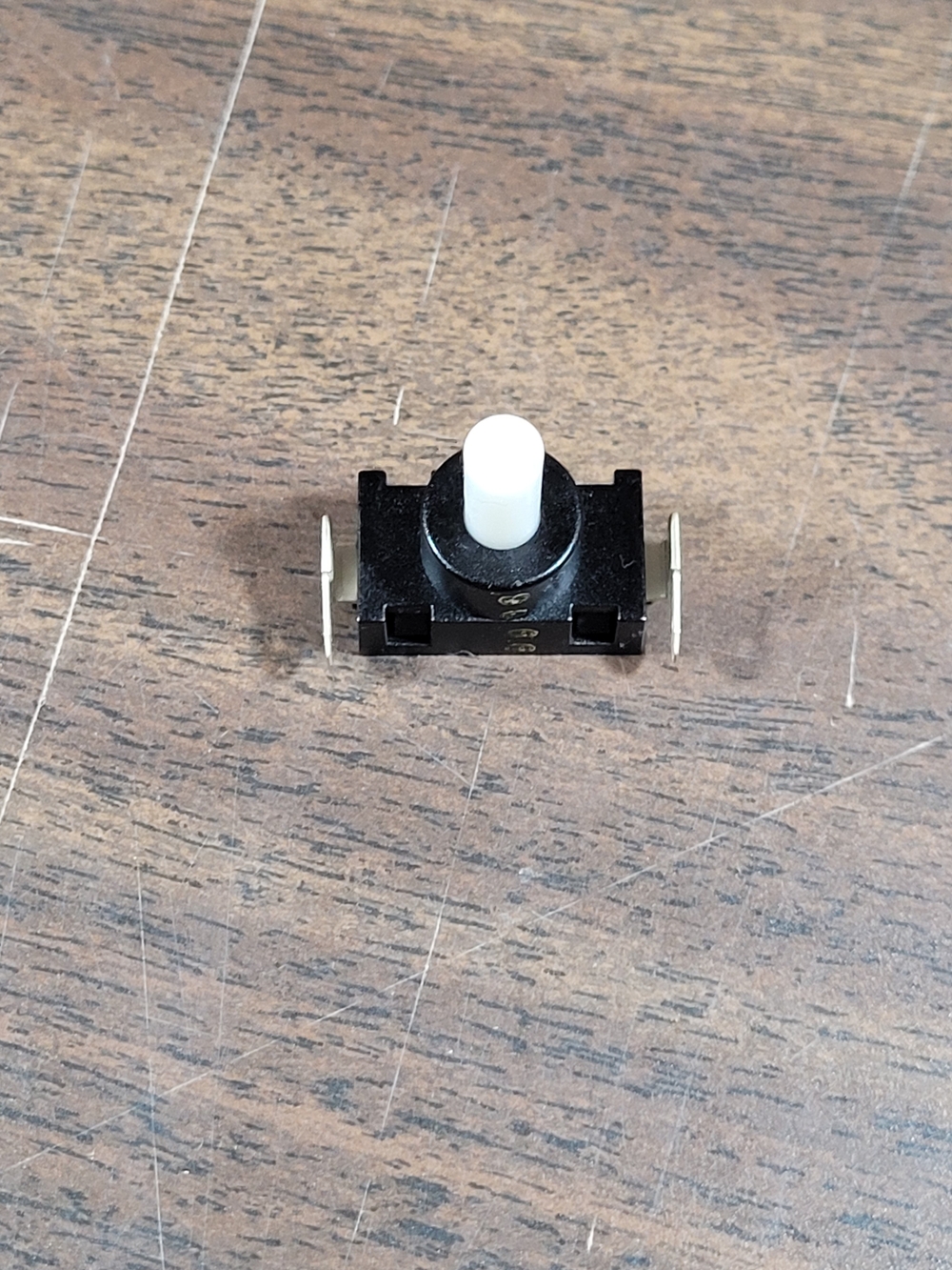 Defond Push Button Switch